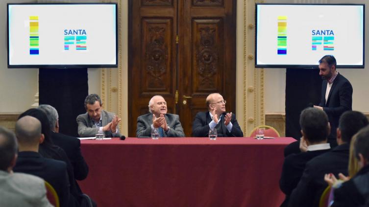 La provincia propone duplicar los créditos a las Pymes