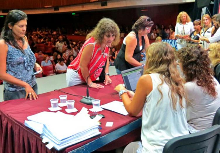 Inscriben a concurso de ingreso a la docencia