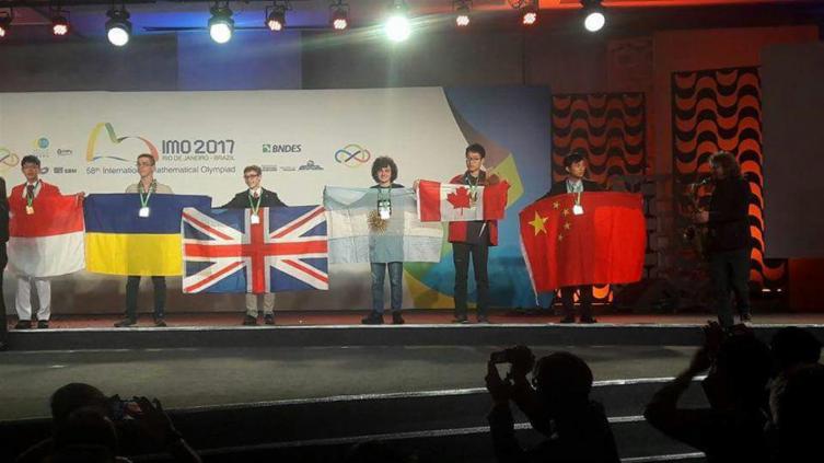 Un argentino ganó la medalla de oro en matemática