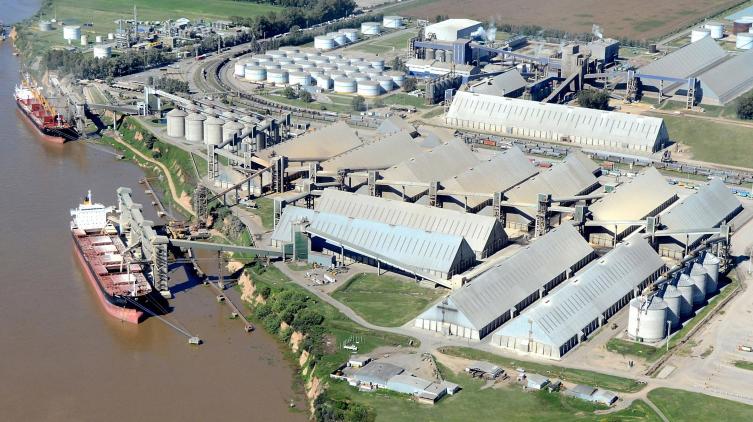 Operativos en complejos portuarios agroindustriales