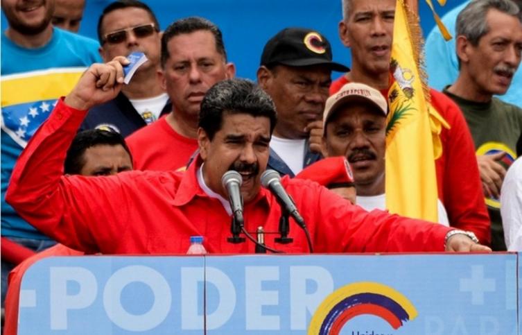 Maduro disolvió el Parlamento