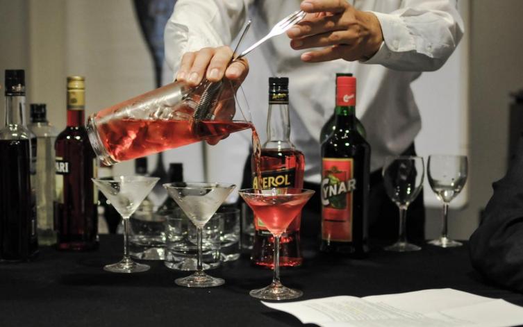 Bartenders de todo el país se reúnen en Santa Fe