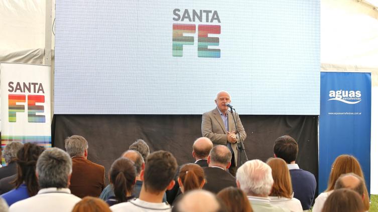 Ampliarán la red de agua potable en la ciudad de Santa Fe
