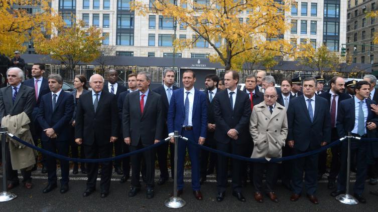 Lifschitz y Macri rindieron homenaje a las víctimas del atentado