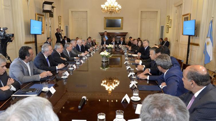 Santa Fe adhirió al Pacto Fiscal