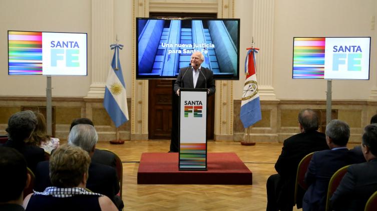 Lifschitz presentó reforma del Código Procesal Laboral