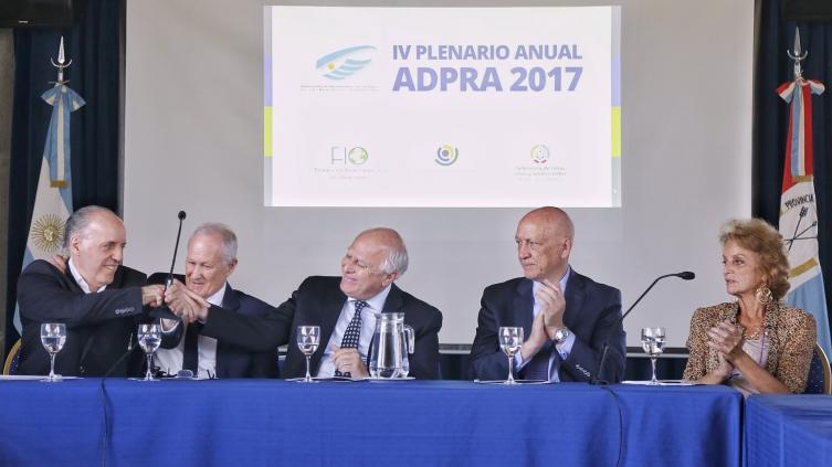 Deliberan en Santa Fe los Defensores del Pueblo de Argentina