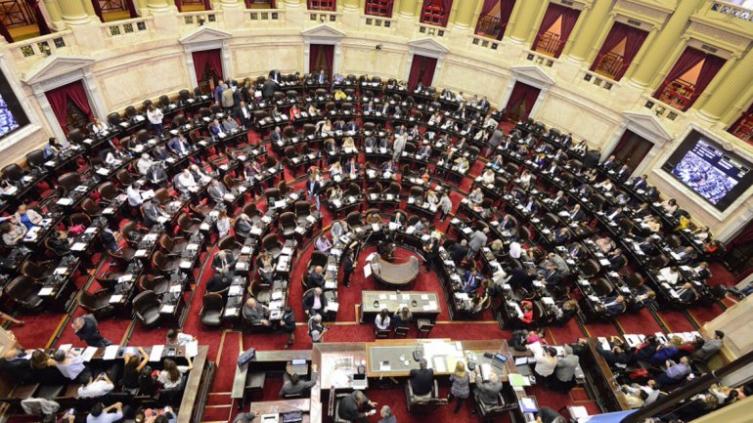 Nación y gobernadores acordaron un bono para jubilados