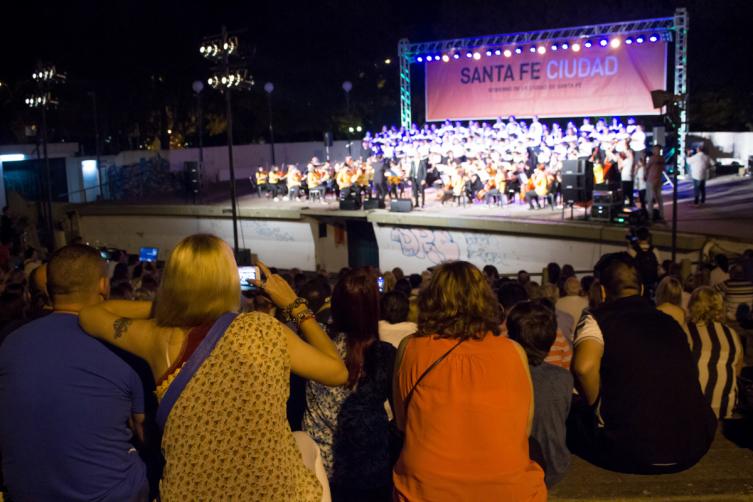 “Navidad Solidaria”: música y solidaridad en la capital