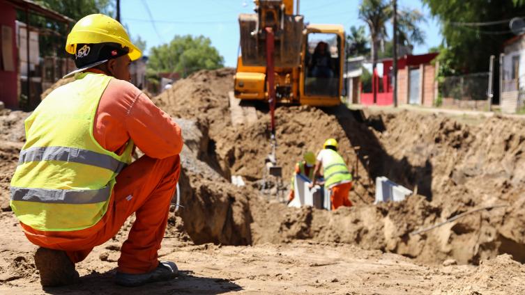 Provincia invierte $58 millones para obras en Alto Verde
