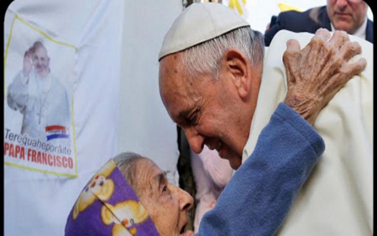 Francisco recibirá a los más pobres en Chile