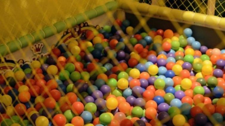 Echaron de un pelotero a un nene de 7 años “por ser gordo”