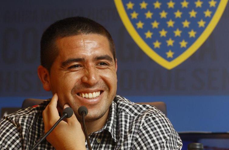 Riquelme se postuló para ser presidente de Boca 