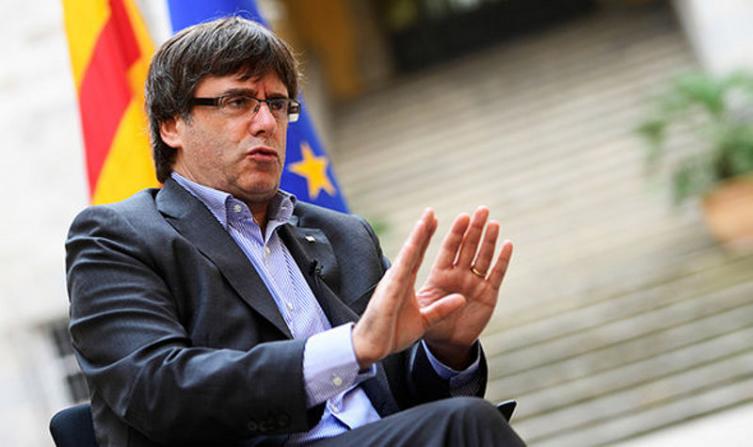 Puigdemont: “Esto se ha terminado, me han sacrificado” 