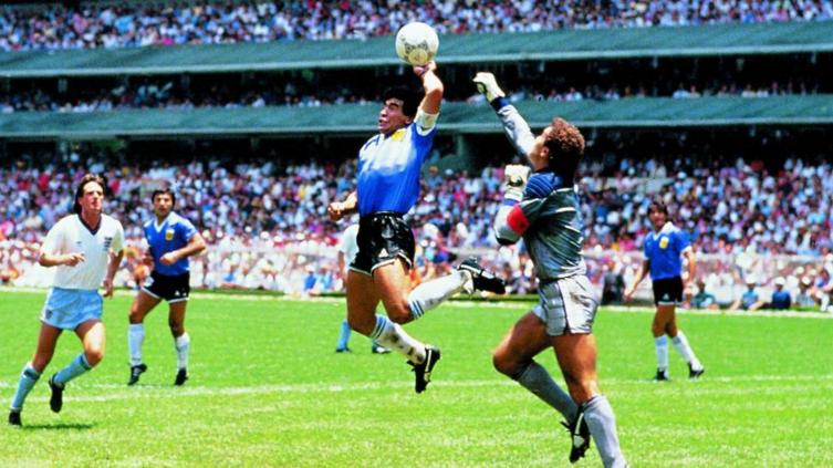 Shilton dispuesto a reunirse con Maradona