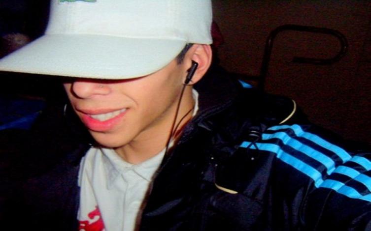 Quieren prohibir el uso de capuchas y gorras