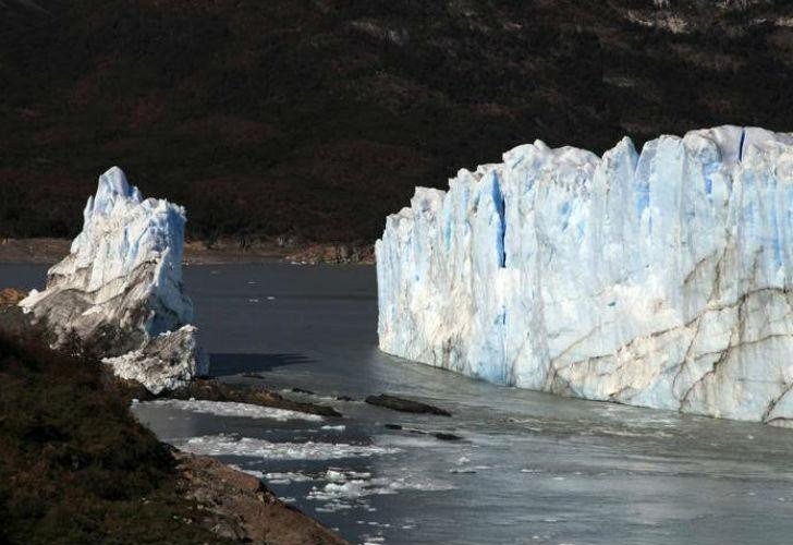 Se rompió el “puente de hielo” del Glaciar Perito Moreno