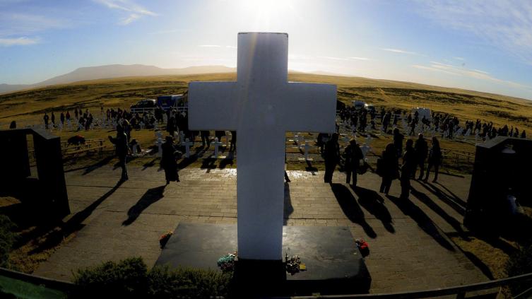Emotivo homenaje para los soldados caídos en Malvinas 