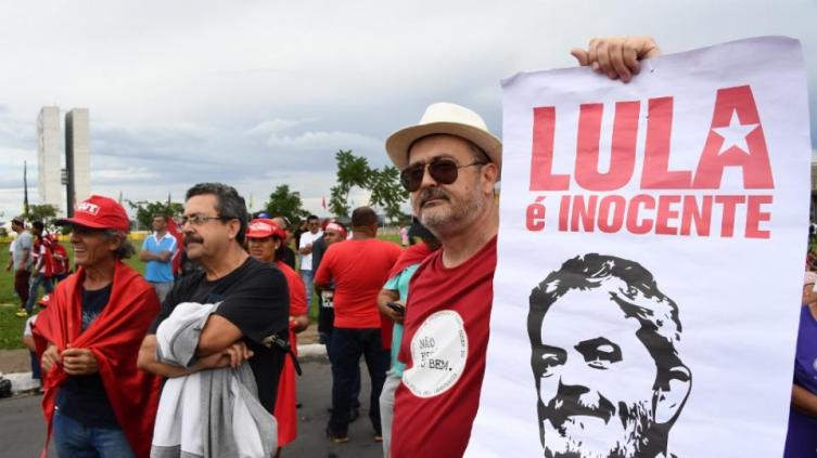 Ordenaron la detención de Lula da Silva