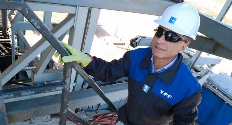 Macri pidió a los usuarios reducir el consumo