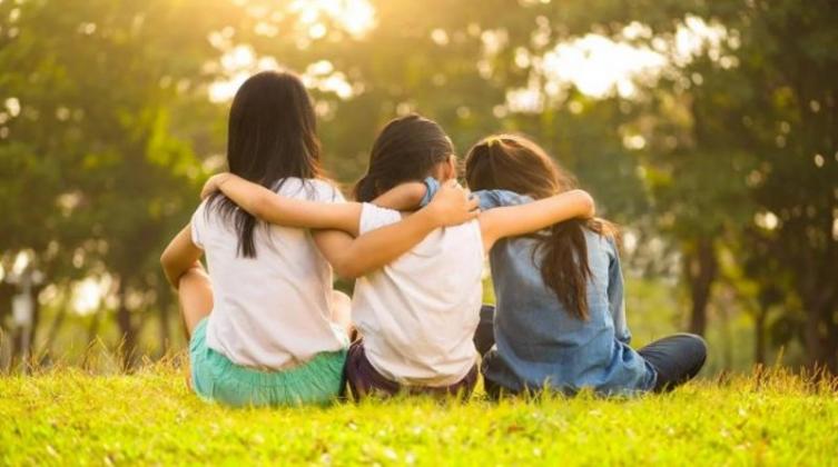 300 familias quieren adoptar a 3 hermanas santafesinas