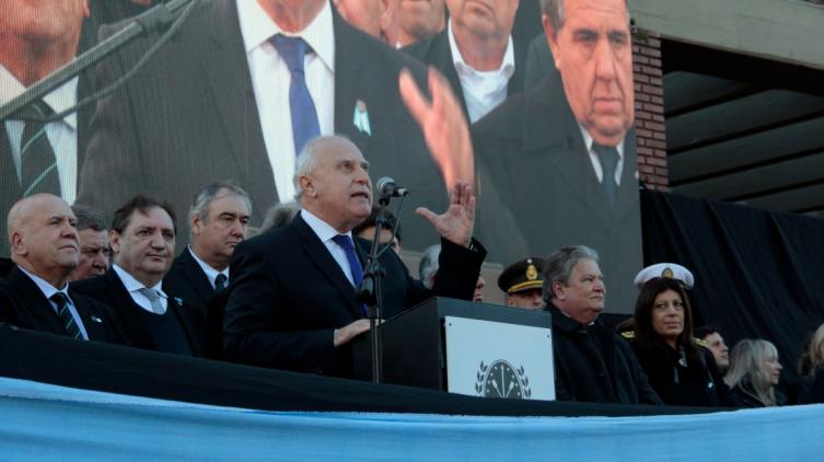 Lifschitz: “La democracia necesita partidos que defiendan los intereses del pueblo” 