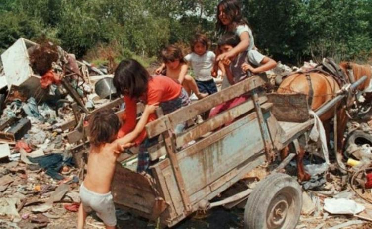 La pobreza alcanza al 48,1 % de los niños en Argentina