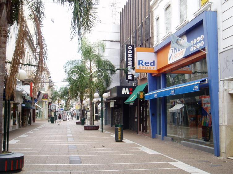El 72 %  de los comercios vendió menos en Santa Fe