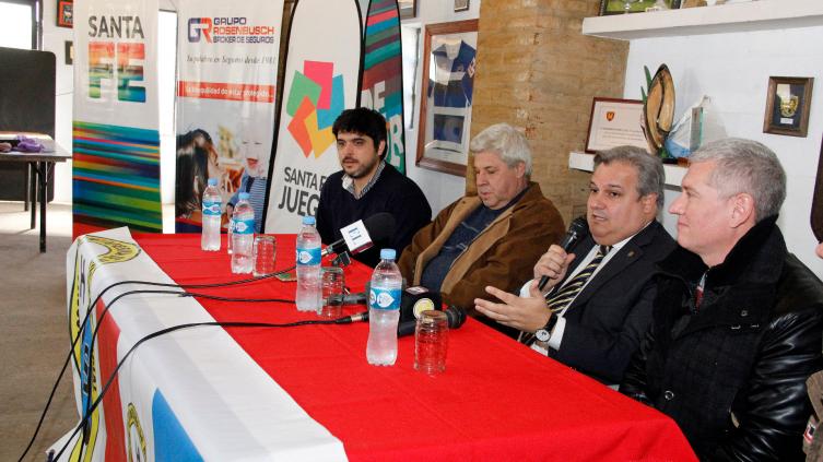 Santa Fe presentó el Nacional de Hockey Social