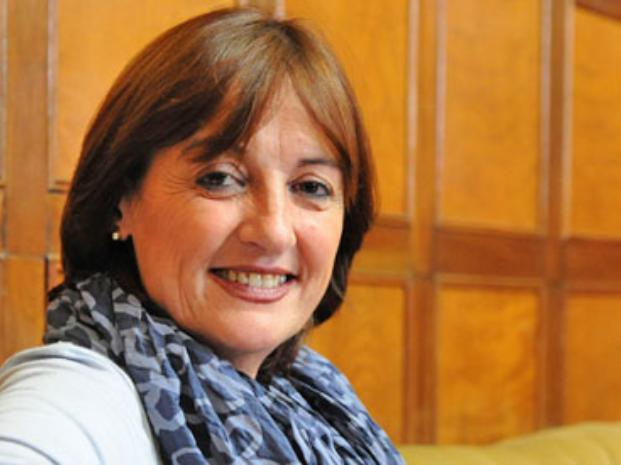 Ciciliani criticó los despidos indiscriminados en el Estado