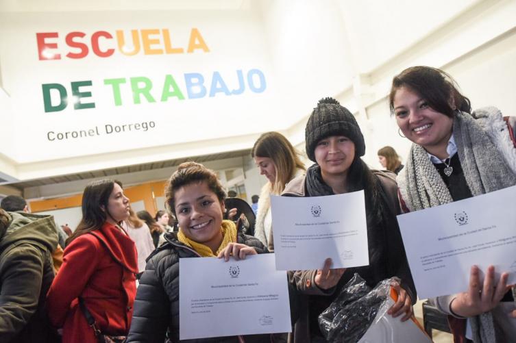 Escuelas de trabajo: el camino para terminar el secundario