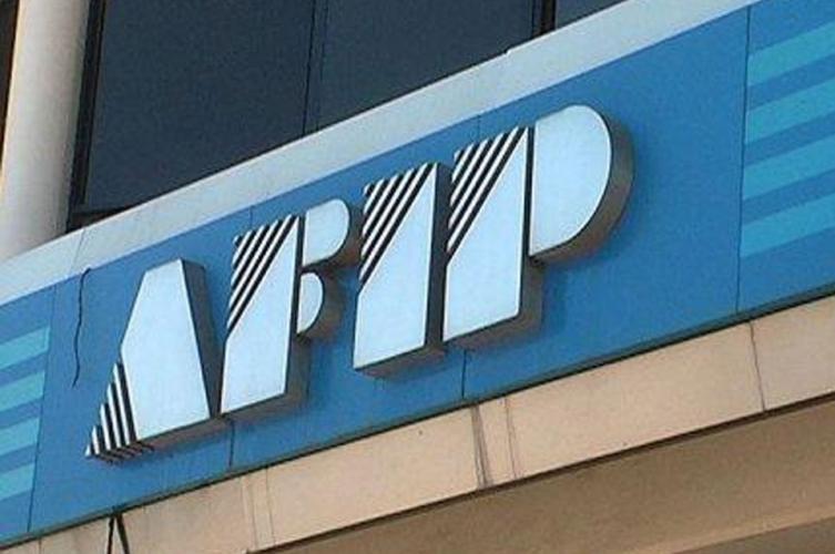 Ganancias: los padres ya no podrán deducir los hijos al 100 %