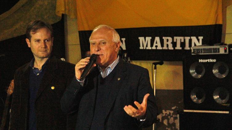 Lifschitz participó de los festejos por los 104 años del Club San Martín