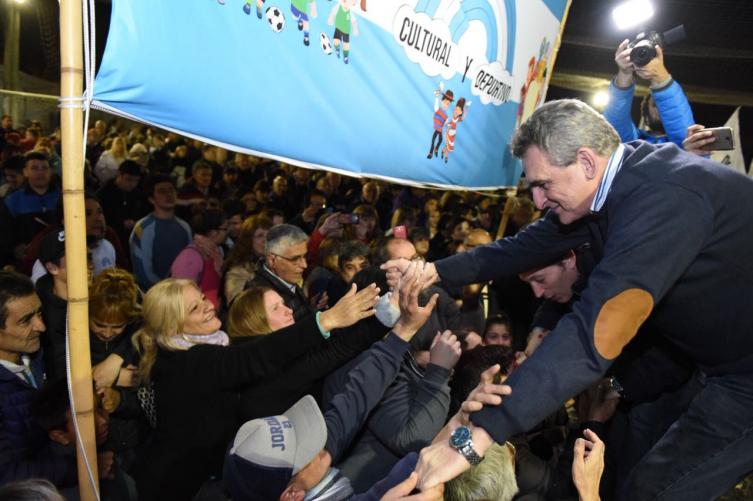 Para Rossi, el gobierno arma escándalos para distraer