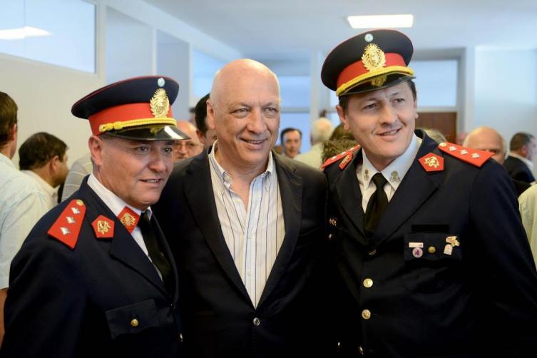 Bonfatti propone cambios en la ley de bomberos