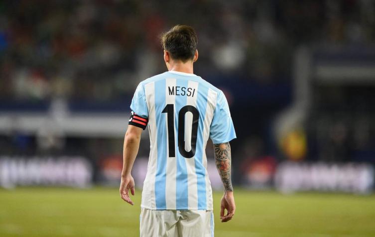 Messi no jugará en la Selección 