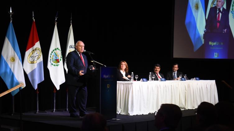 El gobernador en la Bolsa de Comercio de Rosario
